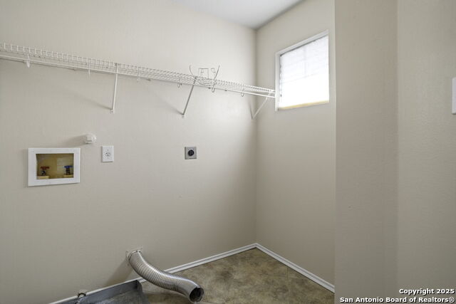 Image 22 of 24 For 2622 Crown Hollow