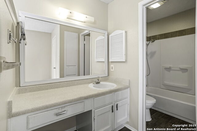 Image 20 of 23 For 4214 Briarcrest