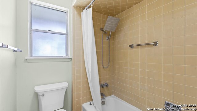 Image 22 of 29 For 11426 Whisper Moss