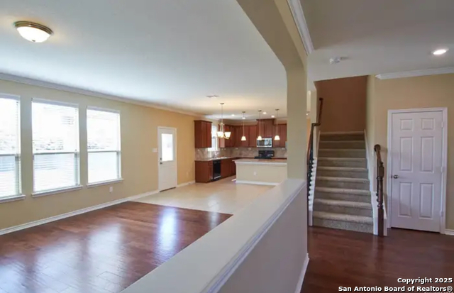 Image 5 of 20 For 223 Anchor  