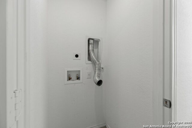 Image 19 of 21 For 10824 Presa Way