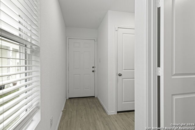 Image 3 of 21 For 10824 Presa Way