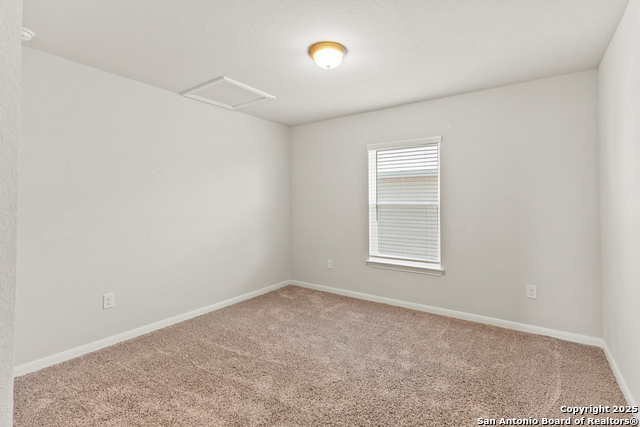 Image 21 of 25 For 8904 Portobello Way