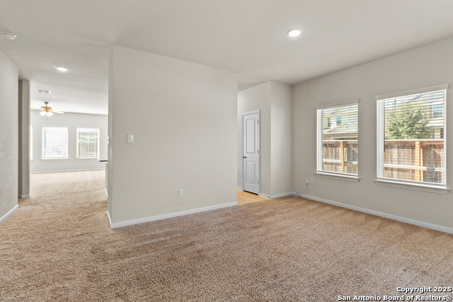 Image 6 of 25 For 8904 Portobello Way