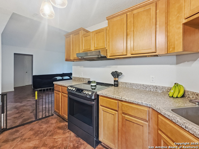 Image 14 of 41 For 434 County Road 6610