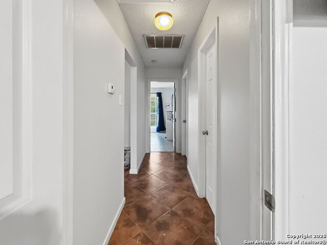 Image 18 of 41 For 434 County Road 6610