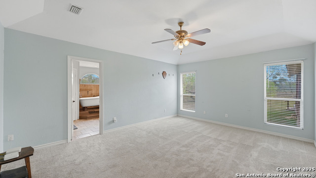 Listing photo id 12 for 195 Cheyenne