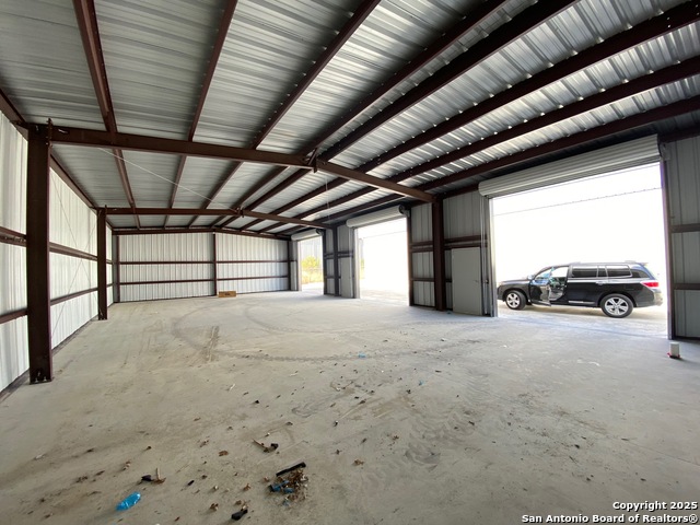 Listing photo id 0 for 30875 Ih-10 30875 Ih-10  P