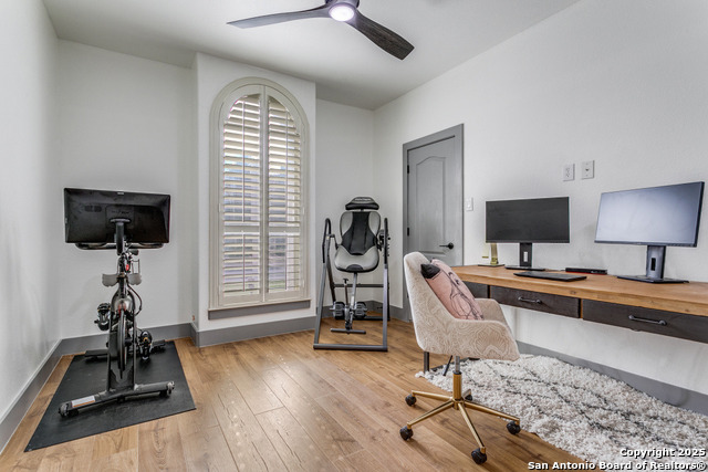 Image 25 of 31 For 27 Avalon