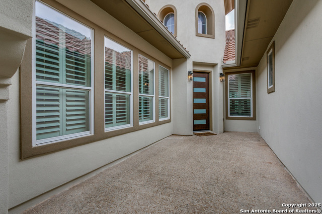 Image 4 of 31 For 27 Avalon