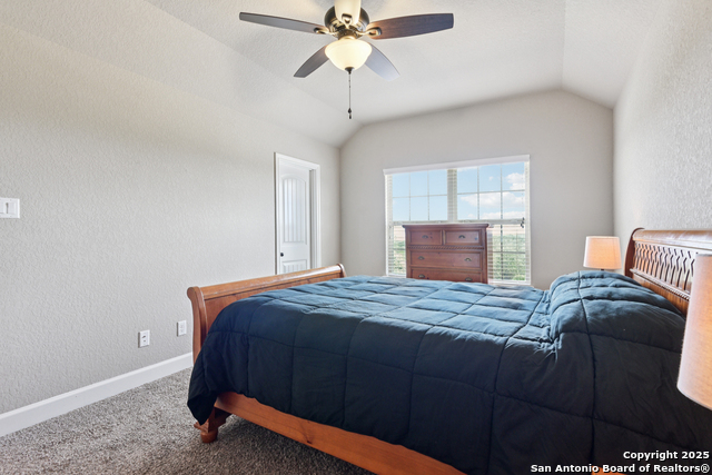 Image 26 of 39 For 1077 Stone Crossing