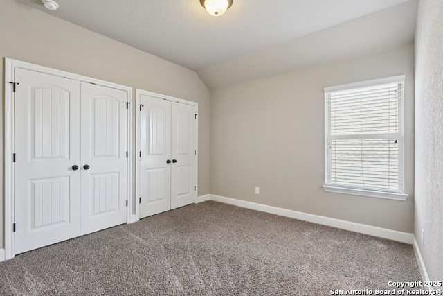 Image 33 of 39 For 1077 Stone Crossing