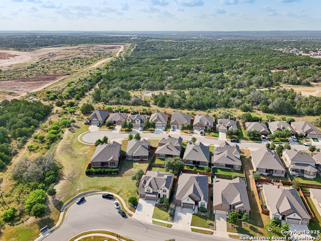 Image 36 of 39 For 1077 Stone Crossing