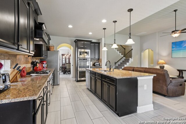 Image 9 of 39 For 1077 Stone Crossing