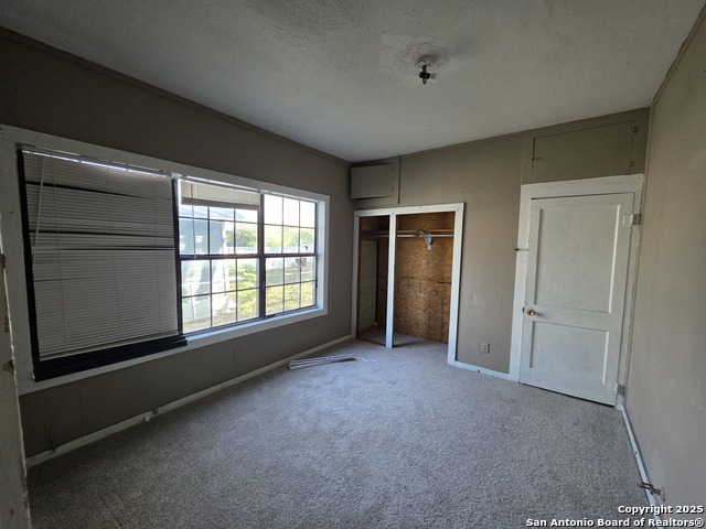 Image 8 of 19 For 4212 Monterey