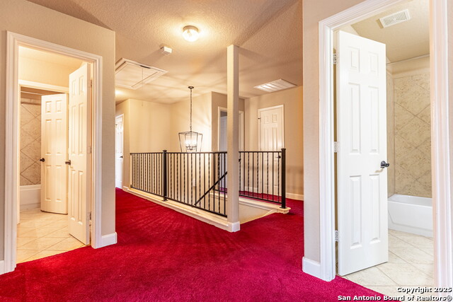 Listing photo id 23 for 111 Roan  