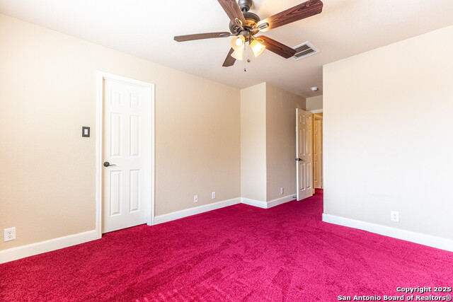 Listing photo id 30 for 111 Roan  