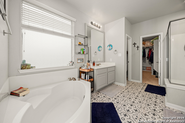 Listing photo id 21 for 23414 Treemont Park