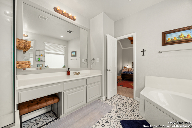 Listing photo id 22 for 23414 Treemont Park