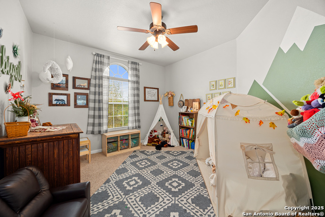 Listing photo id 24 for 23414 Treemont Park