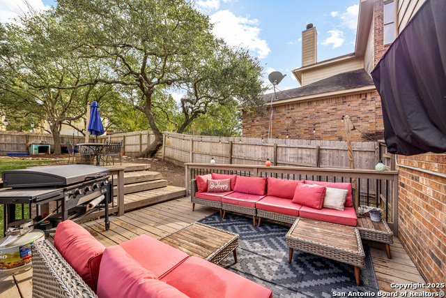 Listing photo id 30 for 23414 Treemont Park