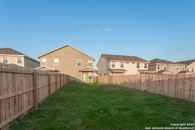 Image 17 of 19 For 13902 Enzo Gate, 101- 102