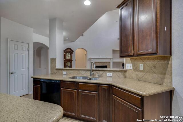 Image 15 of 33 For 1934 Oak Flat Rd