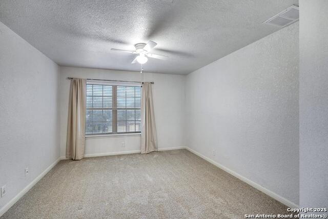 Image 25 of 33 For 1934 Oak Flat Rd