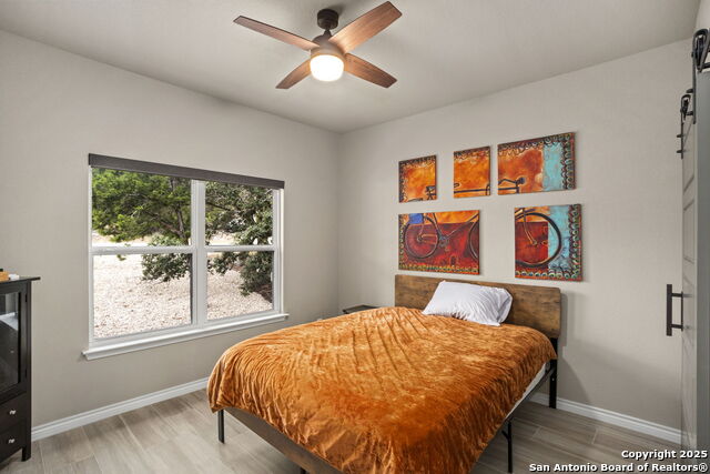 Image 17 of 37 For 295 Delanoy Dr