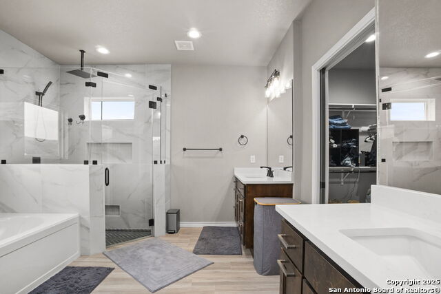 Image 26 of 37 For 295 Delanoy Dr