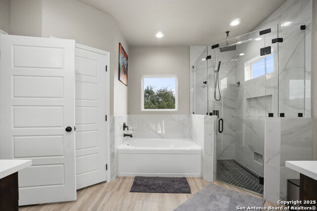 Image 27 of 37 For 295 Delanoy Dr