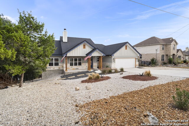 Image 4 of 37 For 295 Delanoy Dr