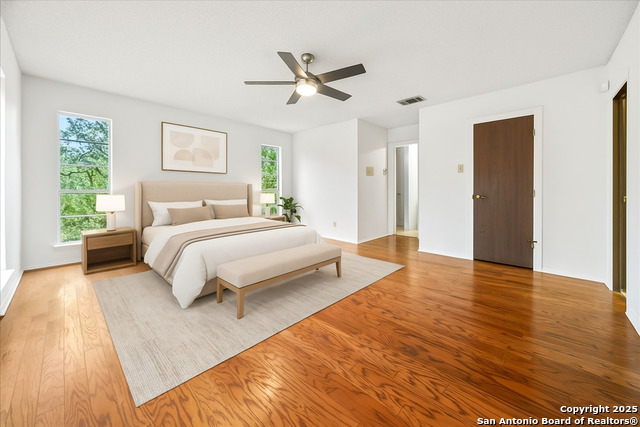 Image 27 of 55 For 9330 Sumac  