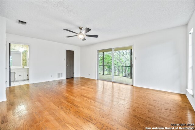 Image 29 of 55 For 9330 Sumac  