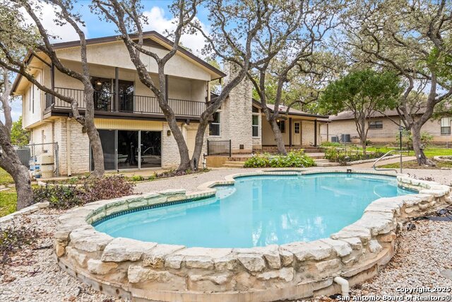 Image 44 of 55 For 9330 Sumac  