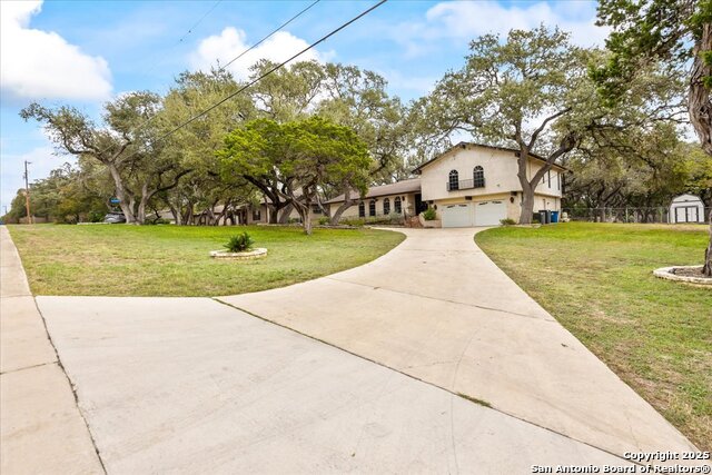 Image 6 of 55 For 9330 Sumac  