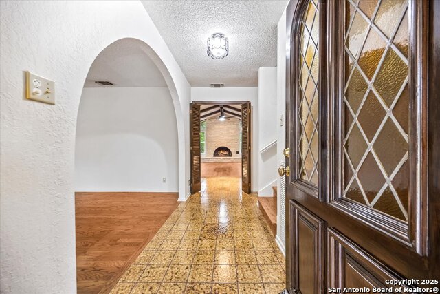 Image 9 of 55 For 9330 Sumac  