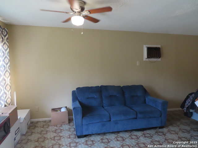 Image 8 of 8 For 264 Natalen