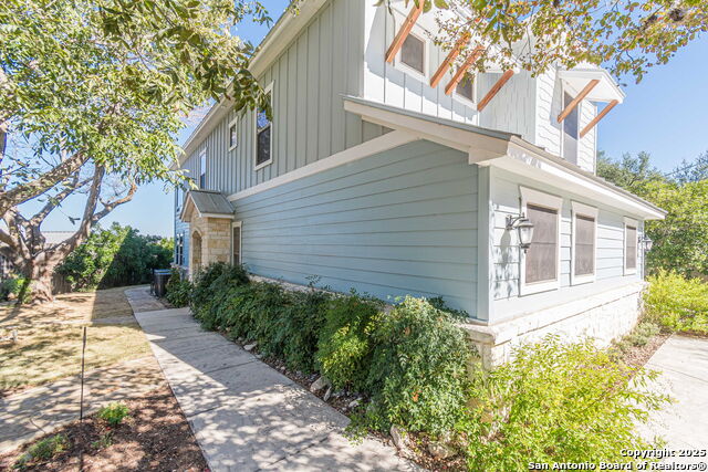 Image 31 of 35 For 1950 Triple Peak