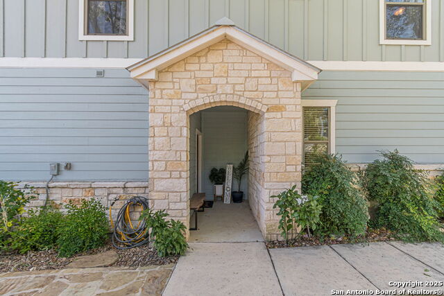 Image 32 of 35 For 1950 Triple Peak