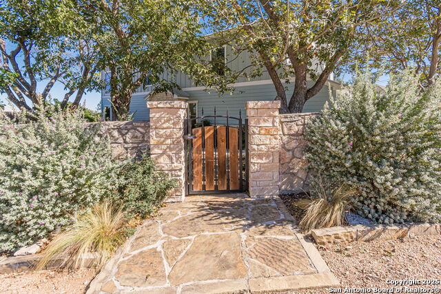 Image 33 of 35 For 1950 Triple Peak