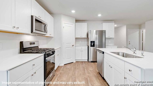 Listing photo id 5 for 5218 Concho Springs