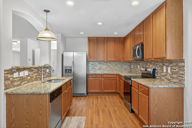 Image 11 of 38 For 10223 Huisache Fld