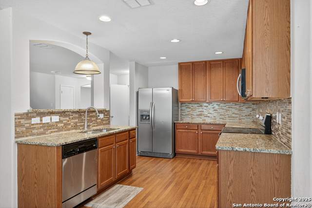 Image 12 of 38 For 10223 Huisache Fld