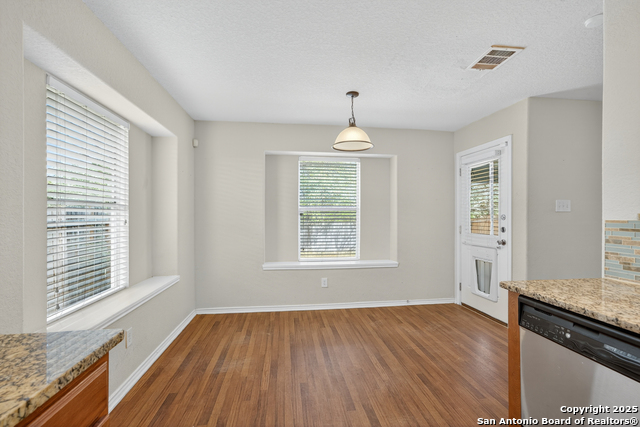 Image 14 of 38 For 10223 Huisache Fld