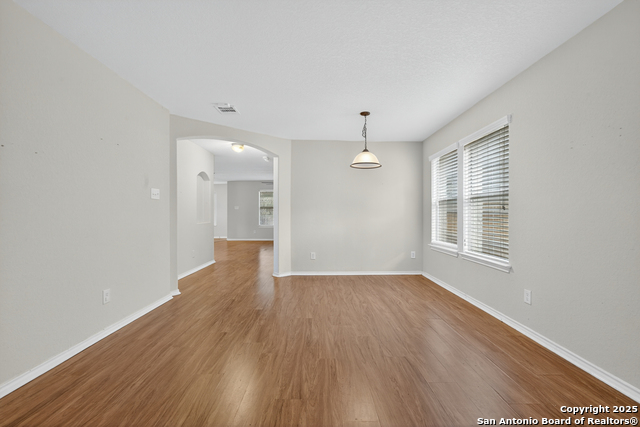 Image 18 of 38 For 10223 Huisache Fld