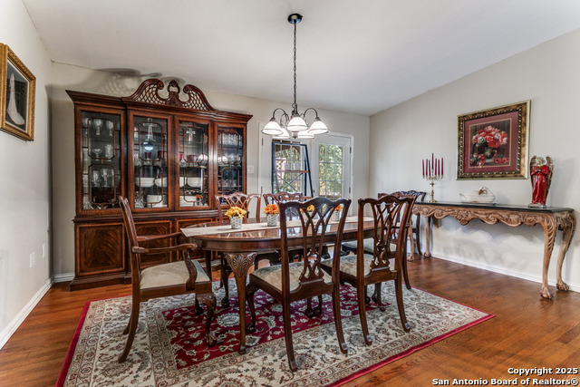 Image 15 of 25 For 237 Thorain  