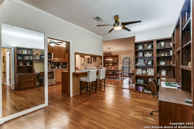 Image 8 of 25 For 237 Thorain  