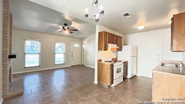 Image 7 of 19 For 9623 Golden Bend