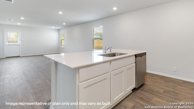 Listing photo id 8 for 13932 San Saba Falls